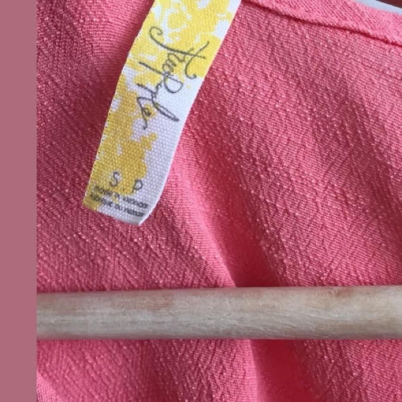 Free People Sleeveless Coral Keyhole Top - Picture 3 of 3